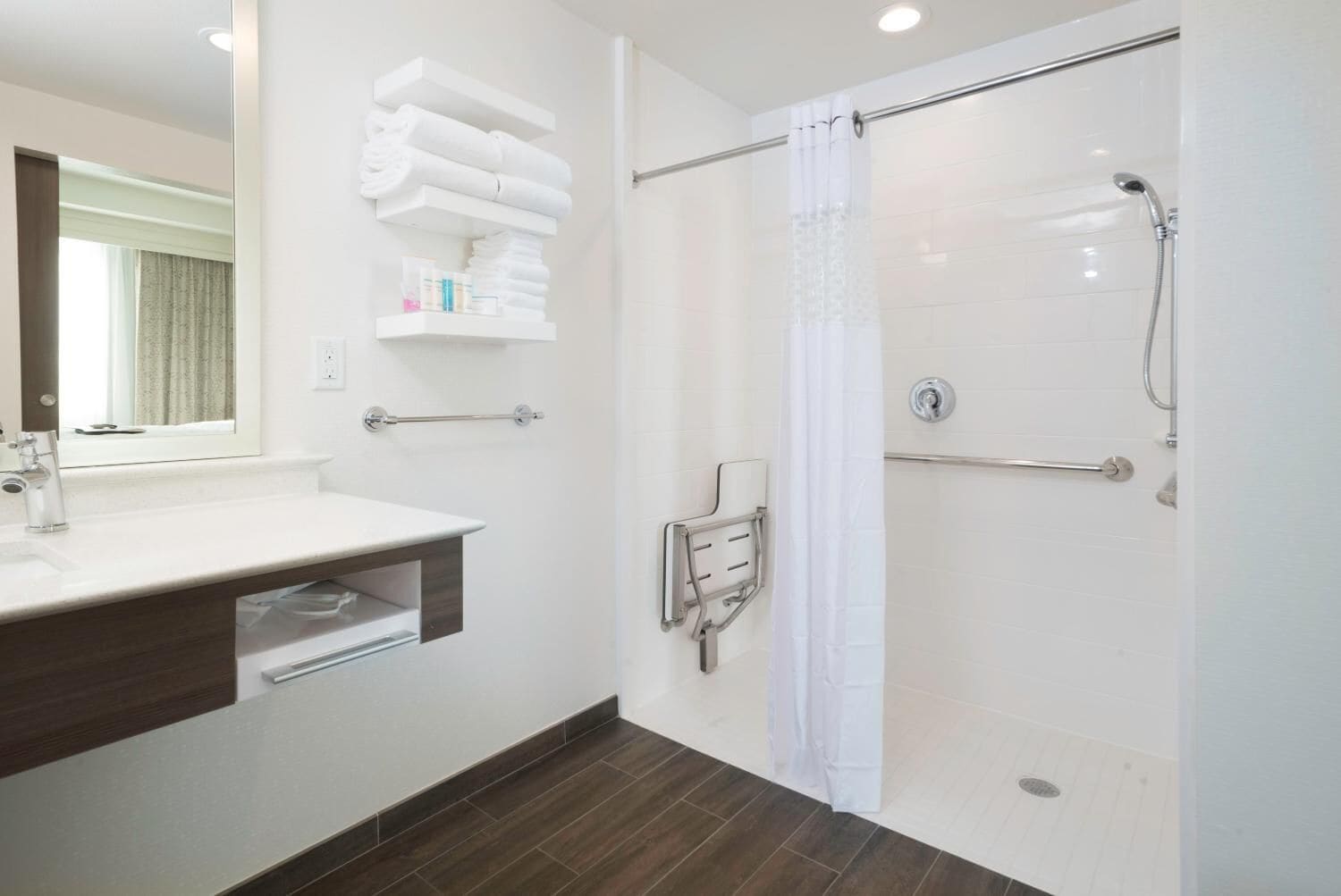 shower, free toiletries, towels