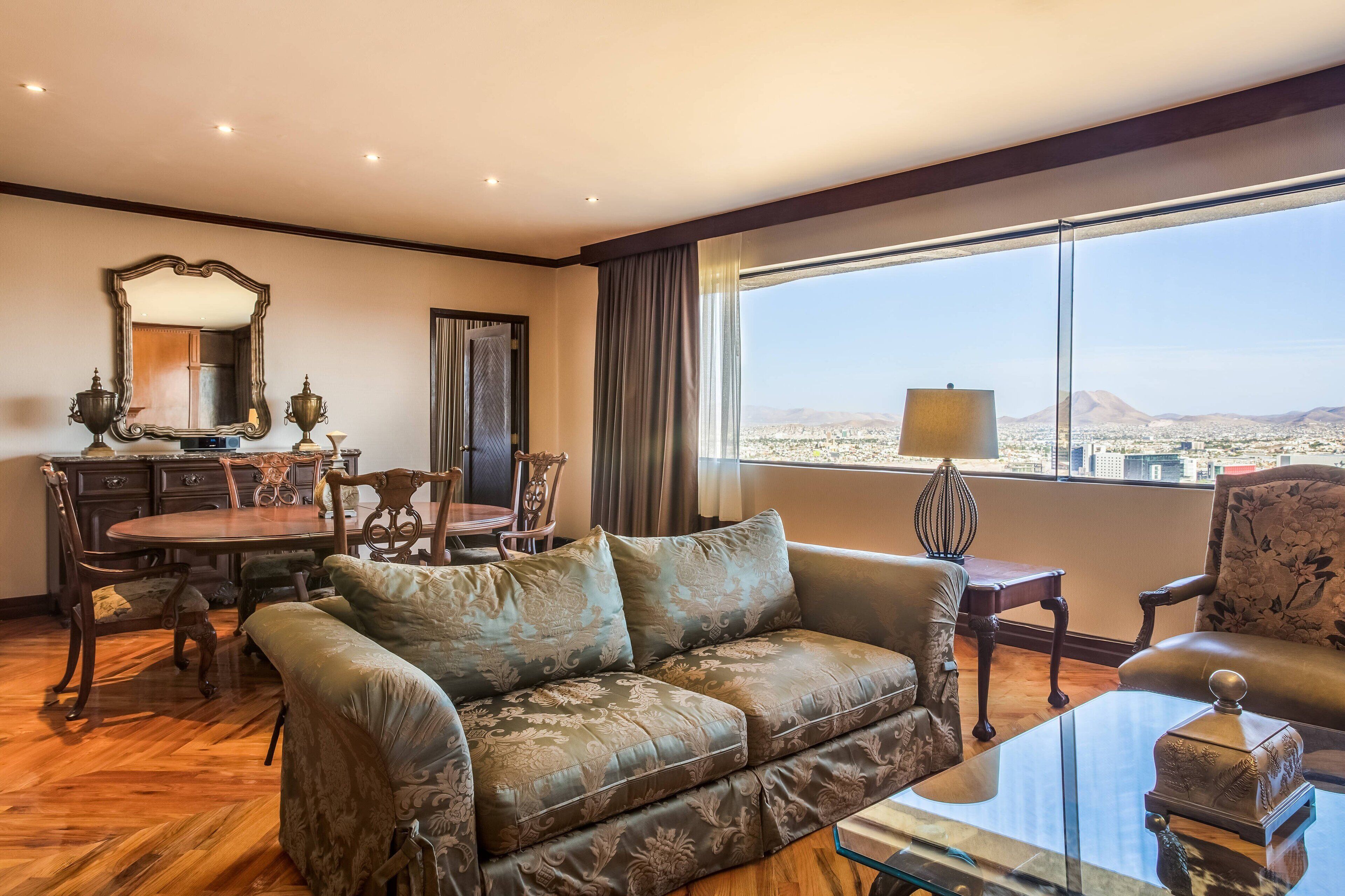 Photo - Sheraton Chihuahua Soberano