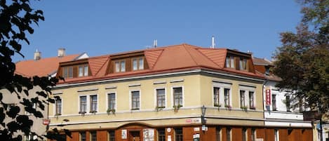 Fachada de la propiedad