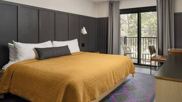 Hypo-allergenic bedding, blackout curtains, iron/ironing board