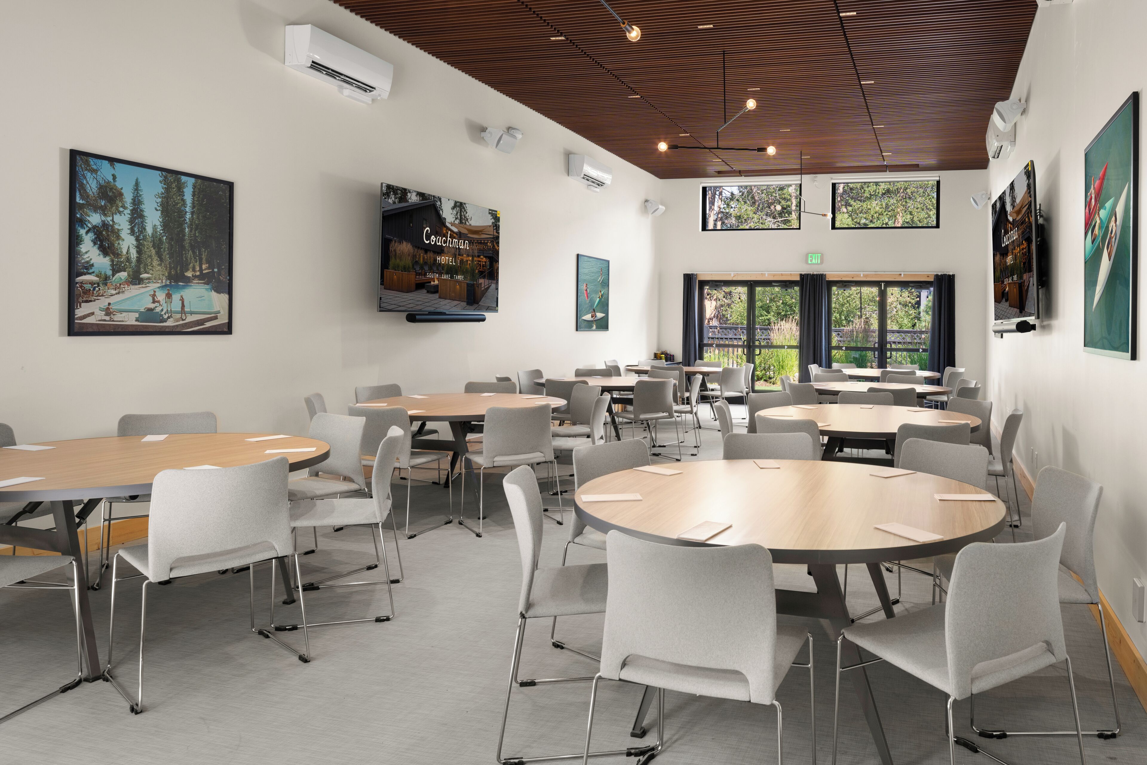 Meeting facility