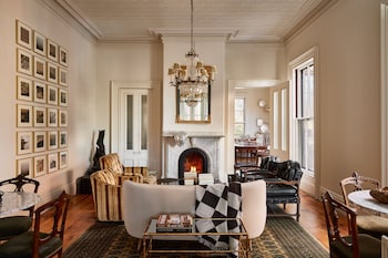 Blind Tiger Portland – Carleton Street