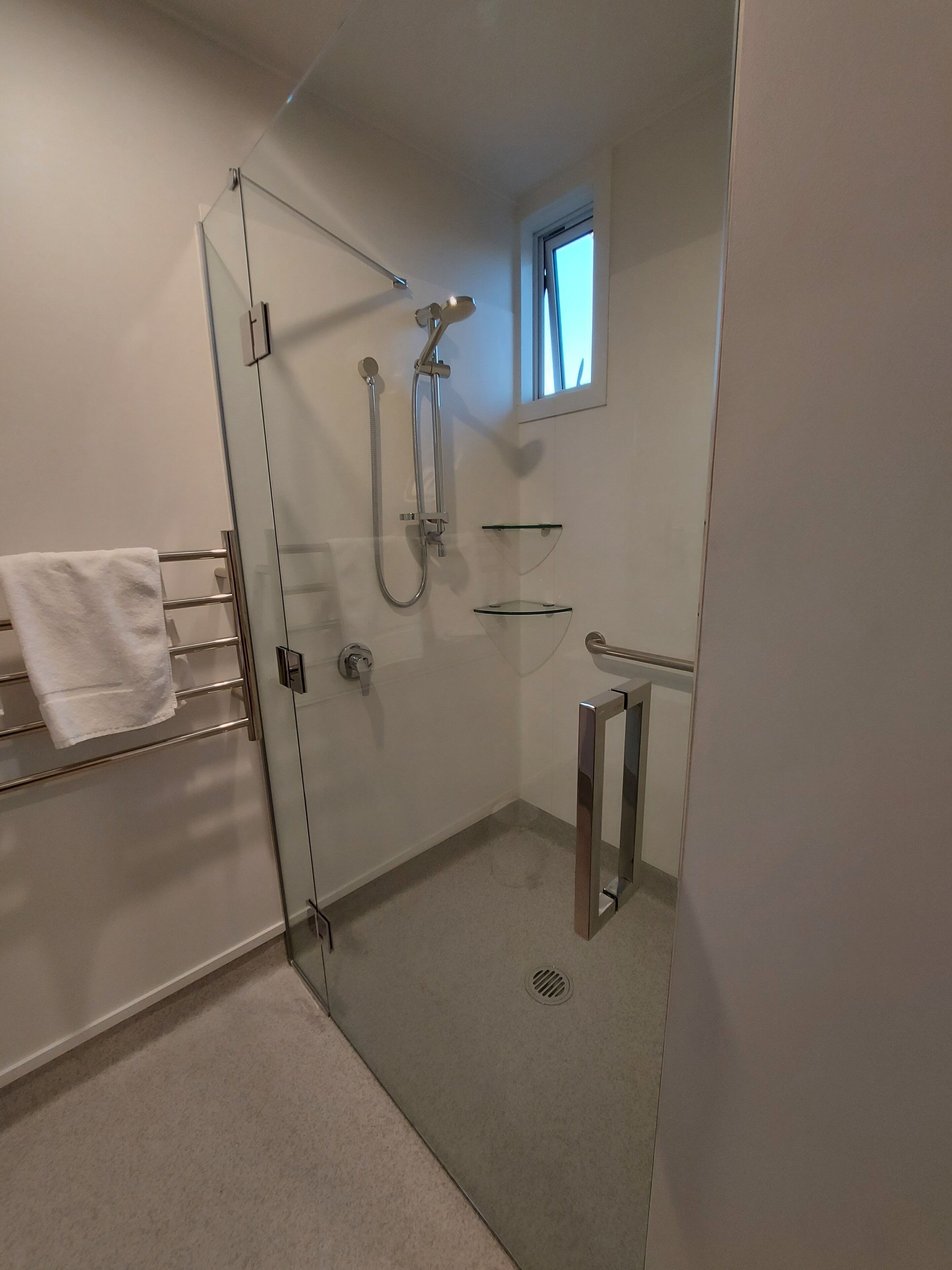 2 Bedroom Unit | Bathroom