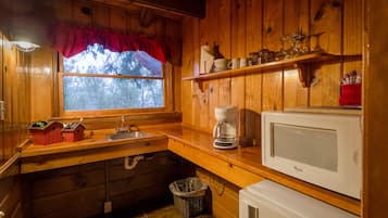 Coffee/tea maker