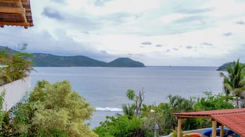 Chambre Double Tradition, 2 lits doubles, coin cuisine, vue plage | Vue de la chambre