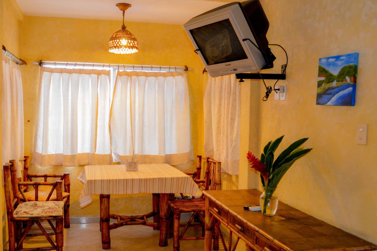 Traditional Double Room, 2 Double Beds, Kitchenette, Beach View | In-room dining