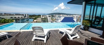 Marina Travellers Suite SKY Karamunsing