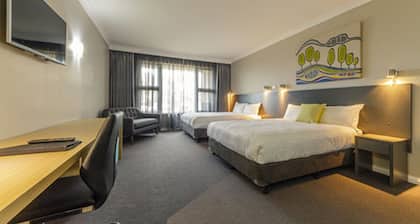 Club Cowra Motel