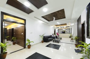 Interior detail - Hotel East Gate (Agra)