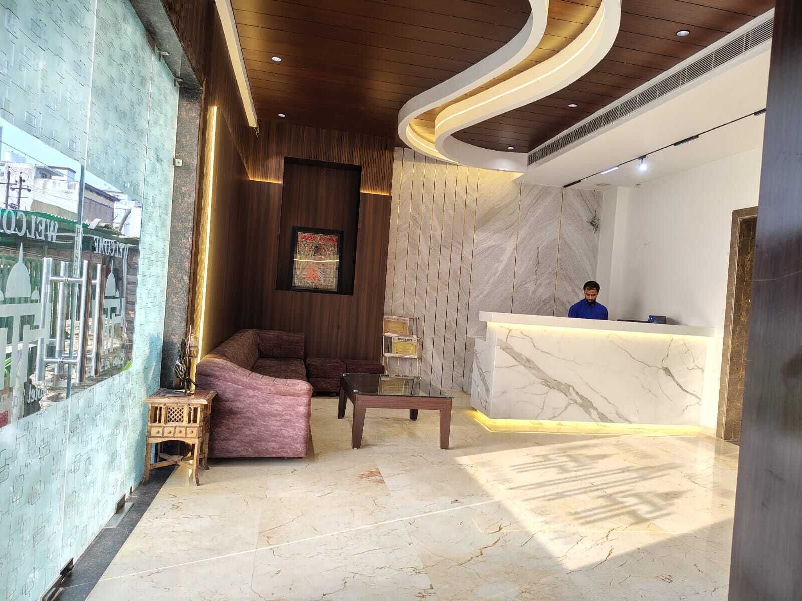 Photo - Hotel Taj Heights
