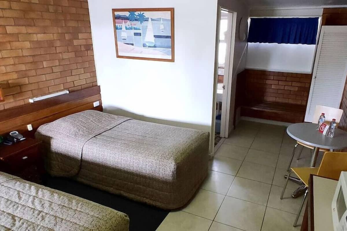 Standard Unit | 1 bedroom, premium bedding, Select Comfort beds, individually furnished