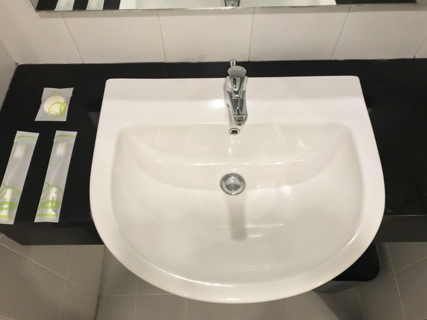 Kylpyhuoneen pesuallas