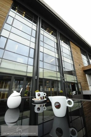 Breakfast, lunch, dinner served; international cuisine  - Przystań Bydgoszcz (Bydgoszcz)