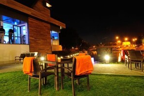 Breakfast, lunch, dinner served; international cuisine  - Przystań Bydgoszcz (Bydgoszcz)