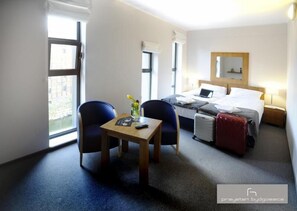 Double Room | Iron/ironing board, free cots/infant beds, rollaway beds, free WiFi - Przystań Bydgoszcz (Bydgoszcz)