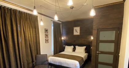 J and R Brussels City Apartment