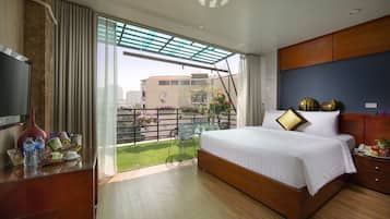 ํ
๋ผ์ค/ํํฐ์ค