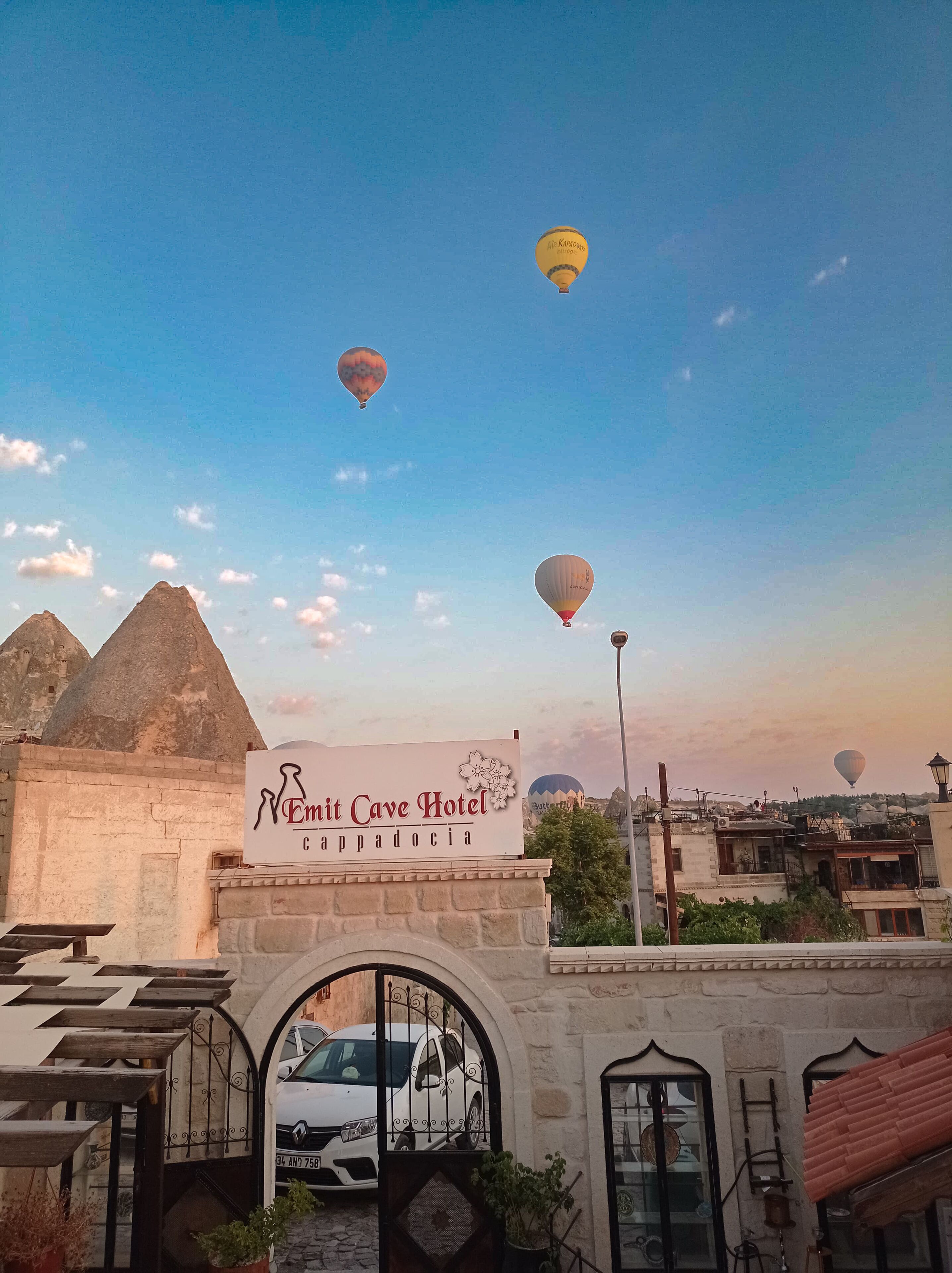 Photo - Emit Cave Hotel