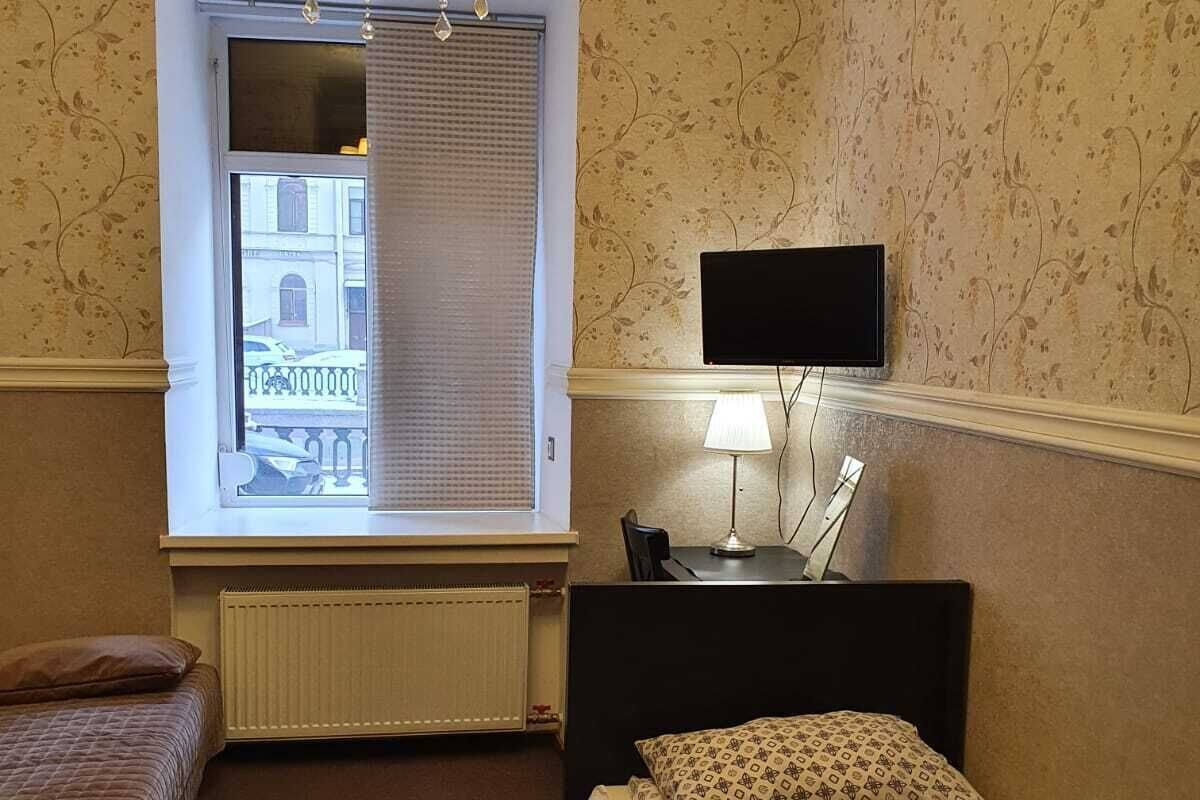Single Room | Desk, iron/ironing board, free WiFi, bed sheets