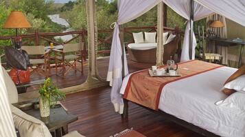 Hochwertige Bettwaren, Pillowtop-Betten, Zimmersafe, Schreibtisch