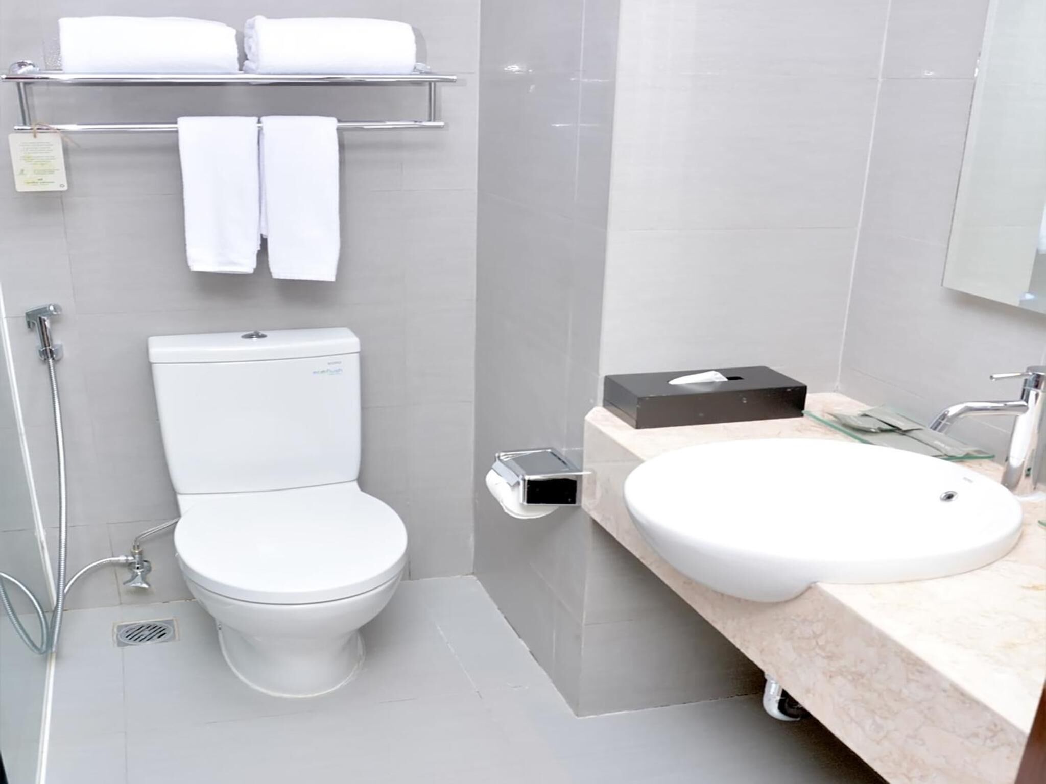 shower, free toiletries, slippers, towels