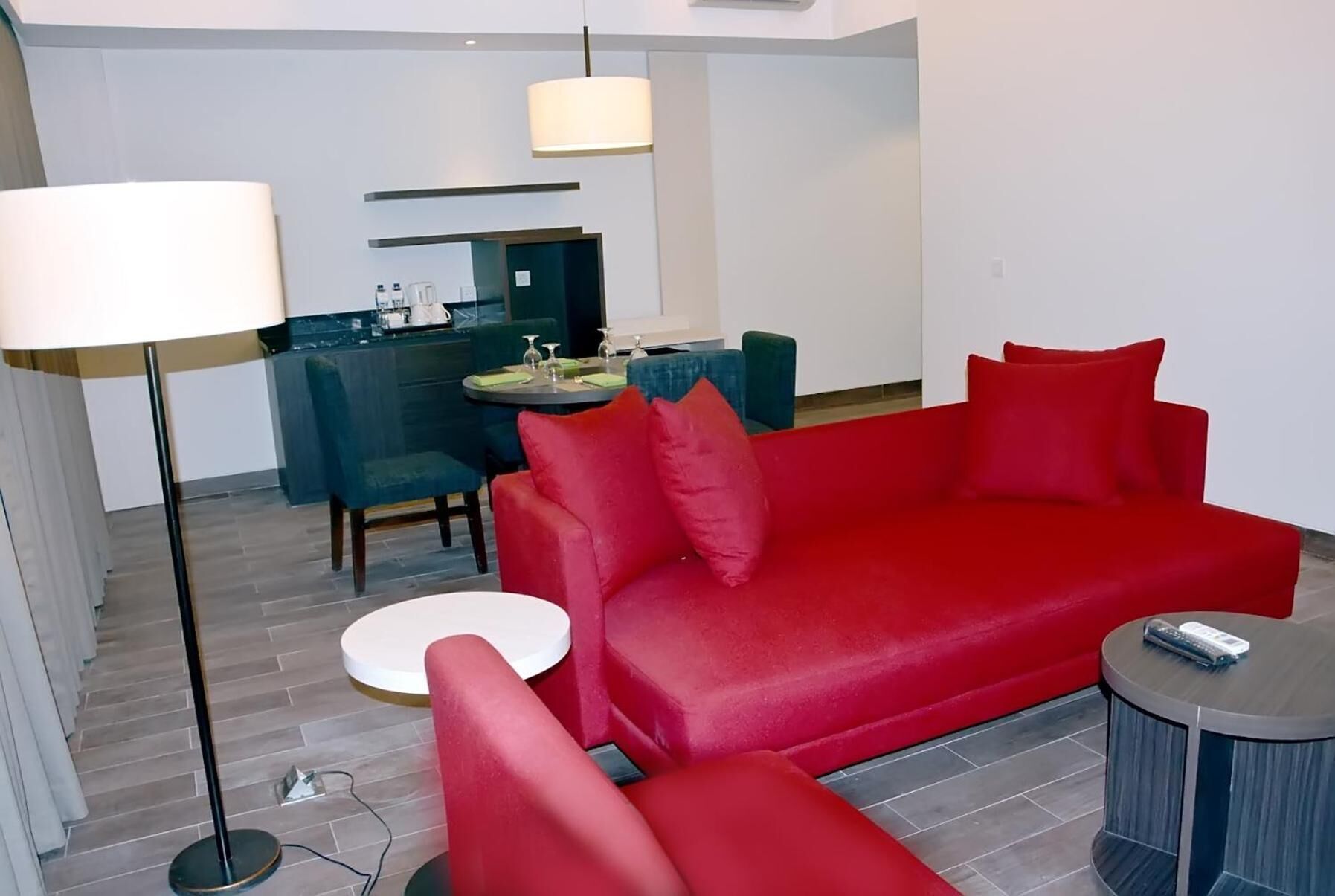 38-inch flat-screen tv with cable channels, tv