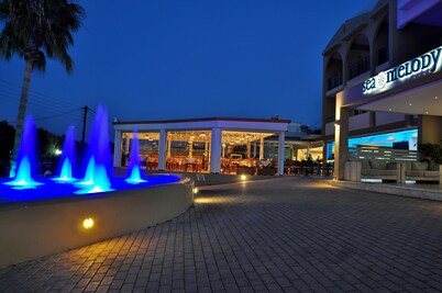 Sea Melody Beach Hotel & Apartments