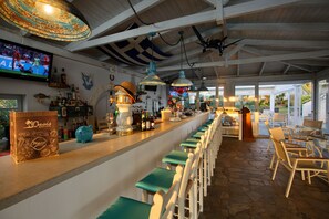 Terrace/patio - Oasis Beach Hotel Adults Only (Hersonissos)