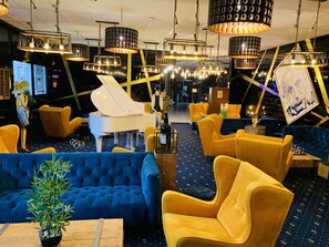 Se sirven almuerzos y cenas