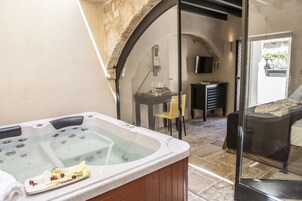 스위트, 온수 욕조 (VIP - Andromeda) | 테라스/파티오