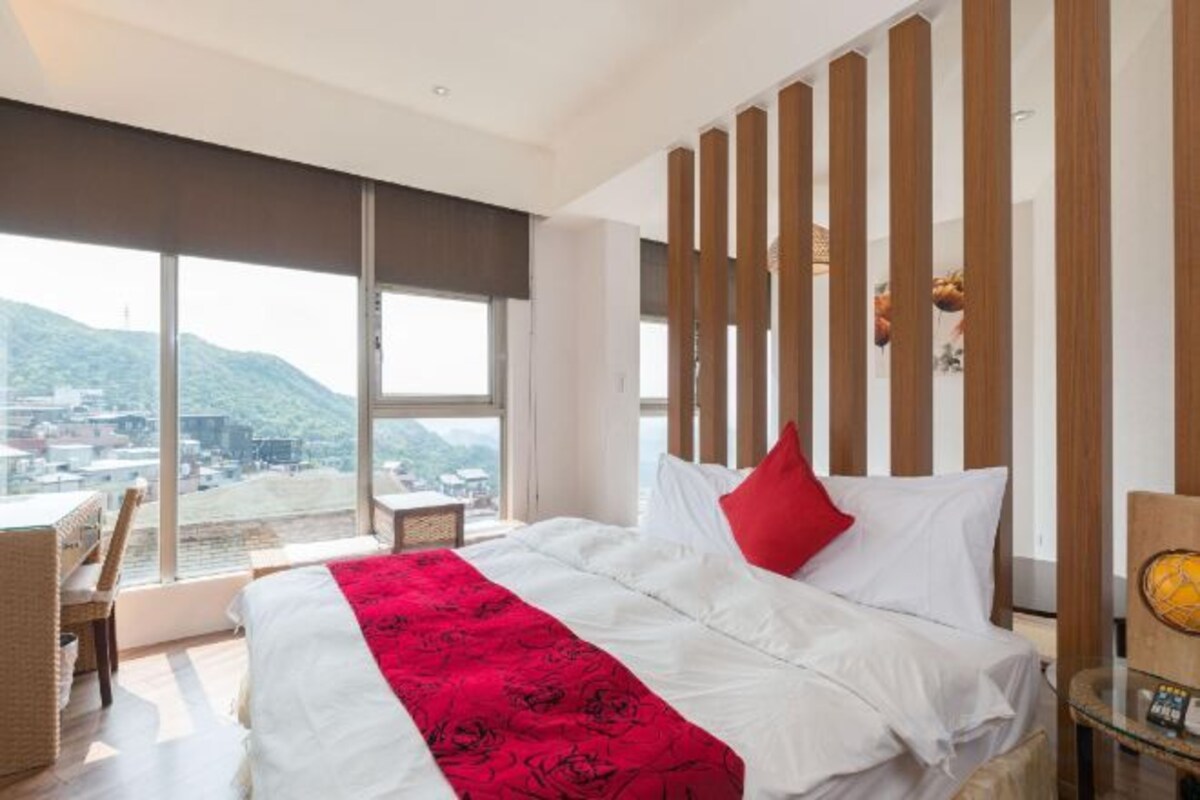 Deluxe Double Suite(mountain View)