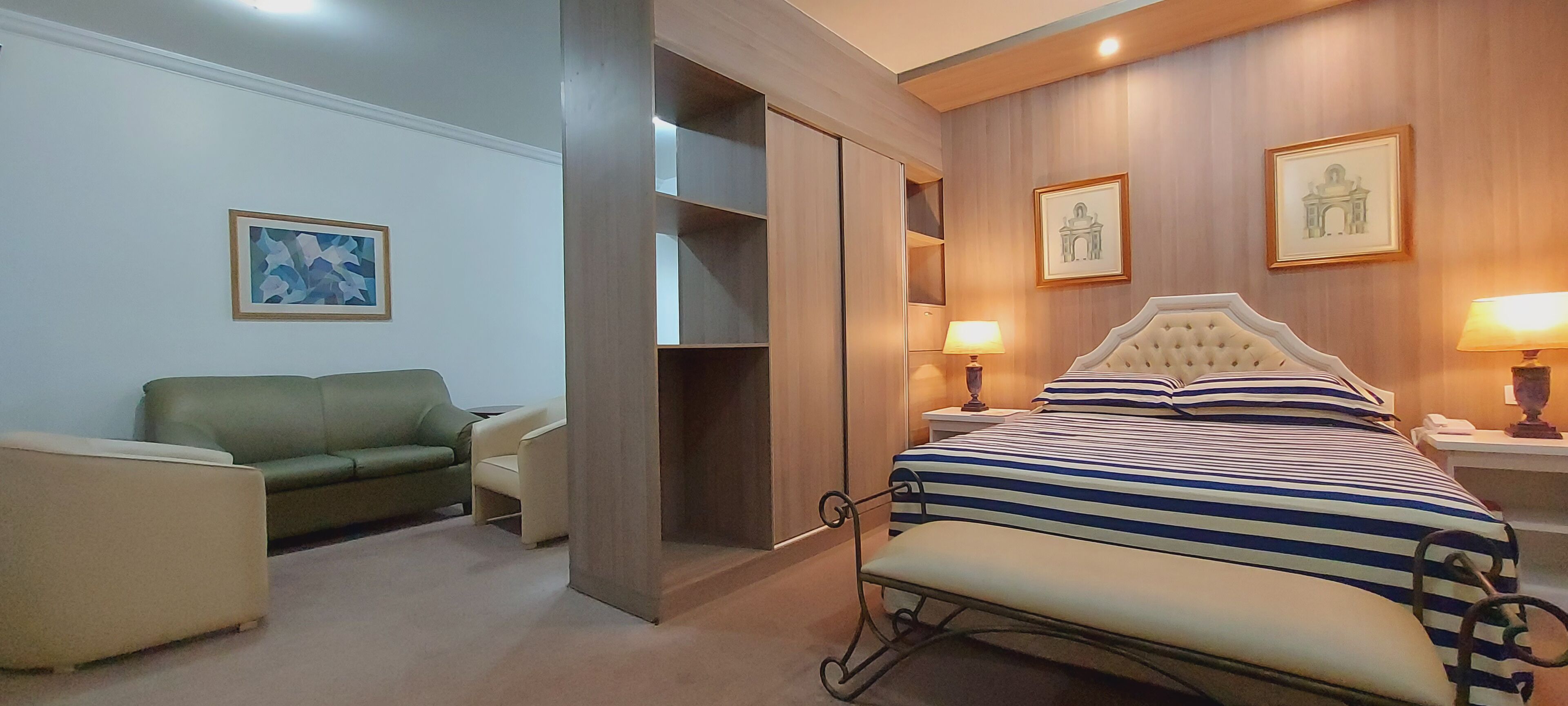 deluxe double room, 1 double bed (hidromassagem) | 1 bedroom, minibar, in-room safe, desk