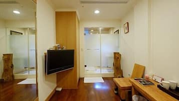 ์คํ ๋ค๋ ๋๋ธ๋ฃธ (202) | ์๋ง ์ปคํผ, ๋ฌด๋ฃ WiFi, ์นจ๋ ์ํธ