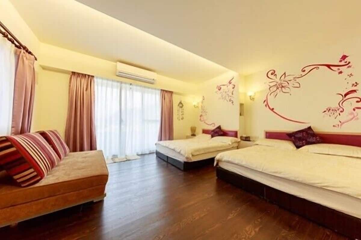 Deluxe Quadruple Room | View from room