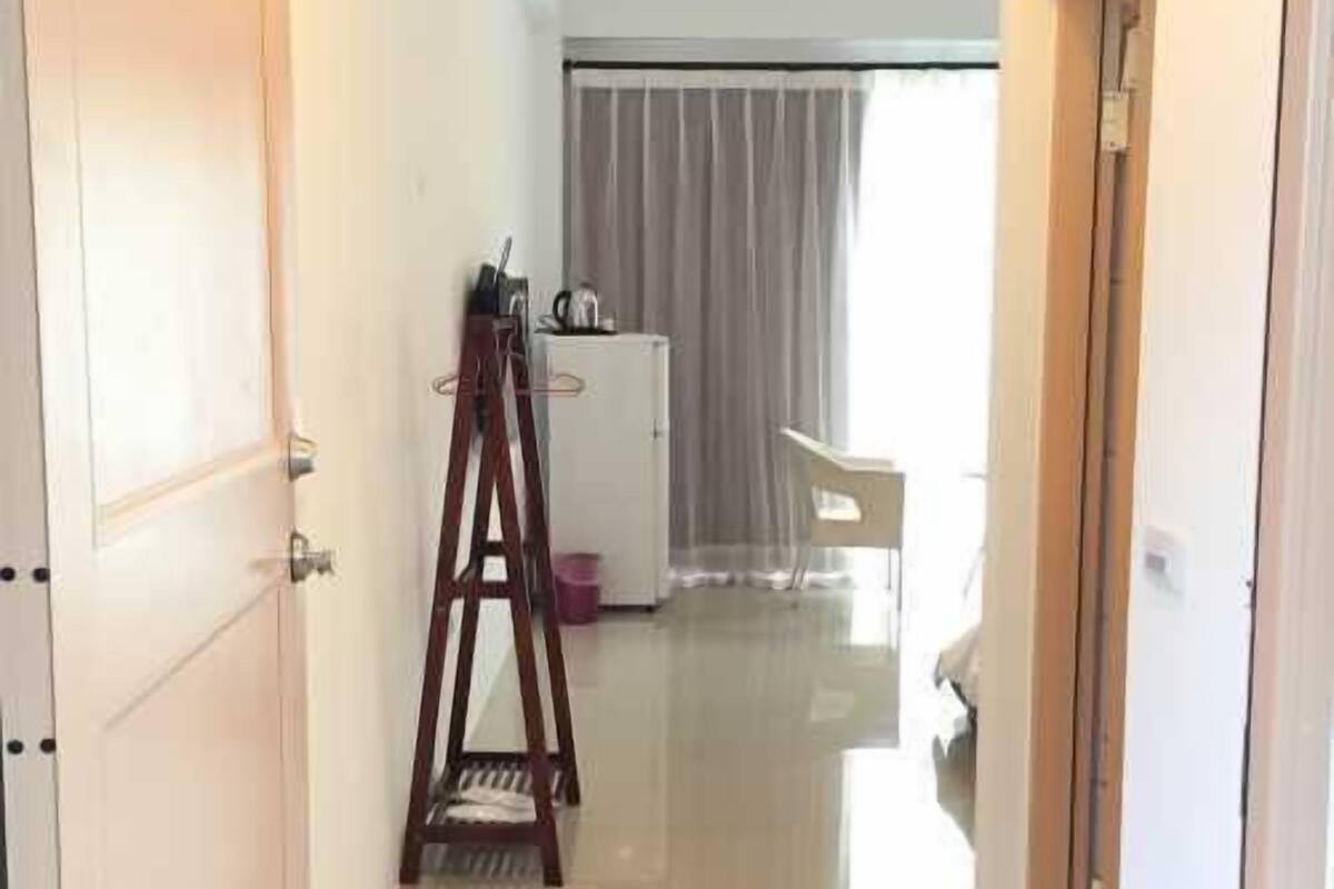 Classic Double Room | Desk, blackout drapes, WiFi (free)