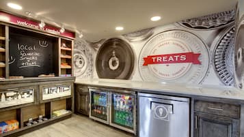 Snack bar