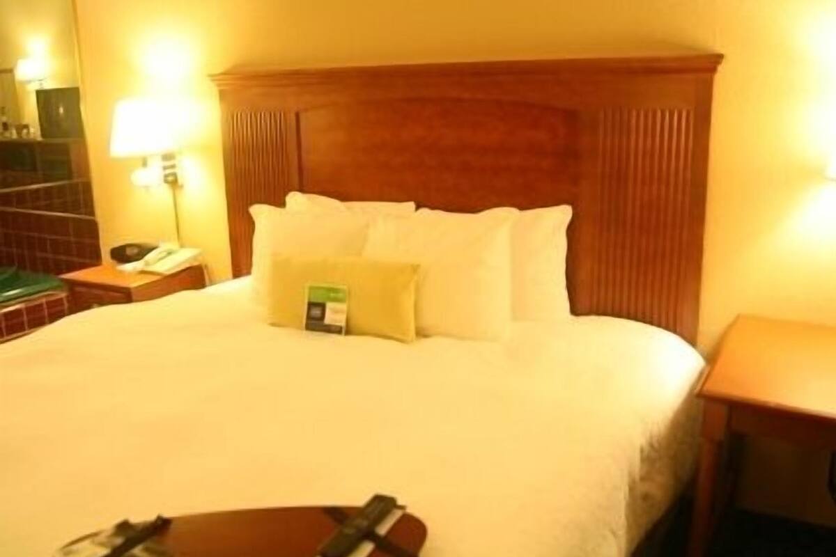 in-room safe, free cots/infant beds, free wifi, bed sheets