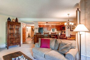 Condo, 2 Bedrooms | Living room | Fireplace, DVD player - Powderhorn (BRECKENRIDGE)