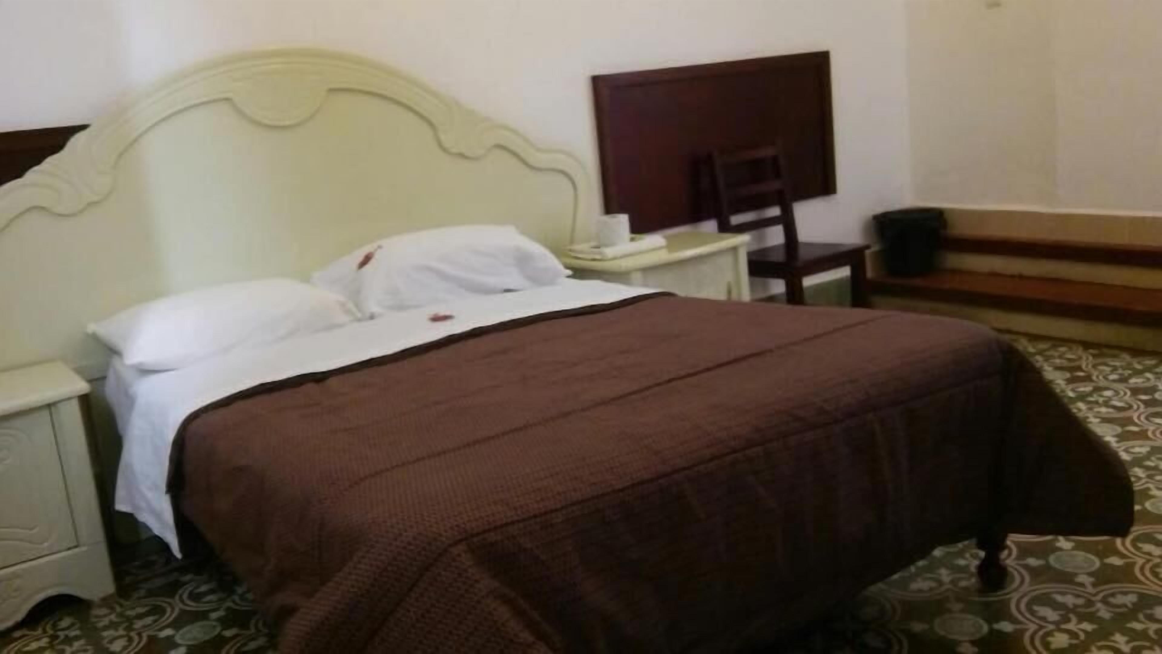 4 habitaciones, ropa de cama de alta calidad, escritorio y wifi gratis