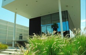Property entrance - Hotel Alto del Sol Latorre Mejillones (Mejillones)