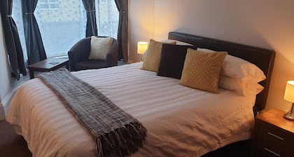 Lockinbar Holiday Apartment