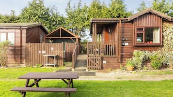 Superior Chalet, 2 Bedrooms, Hot Tub