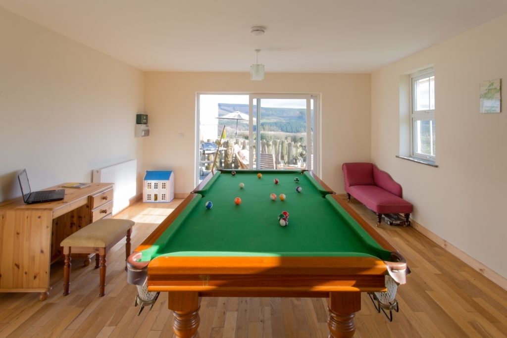 Billards