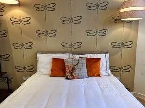 Superior-Apartment, 2 Schlafzimmer | 2 Schlafzimmer, schallisolierte Zimmer, kostenlose Babybetten