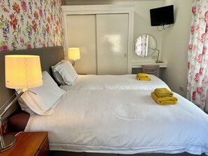 Soundproofing, free cribs/infant beds, free WiFi, bed sheets
