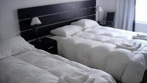 Quadruple Room - Hosteria Miras del Mar (Puerto Madryn)