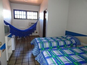 Minibar, rollaway beds