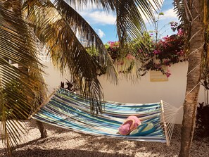 Terrace/patio - Karibu Aruba Boutique Hotel (Noord)