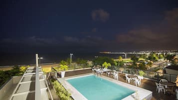 Piscina externa