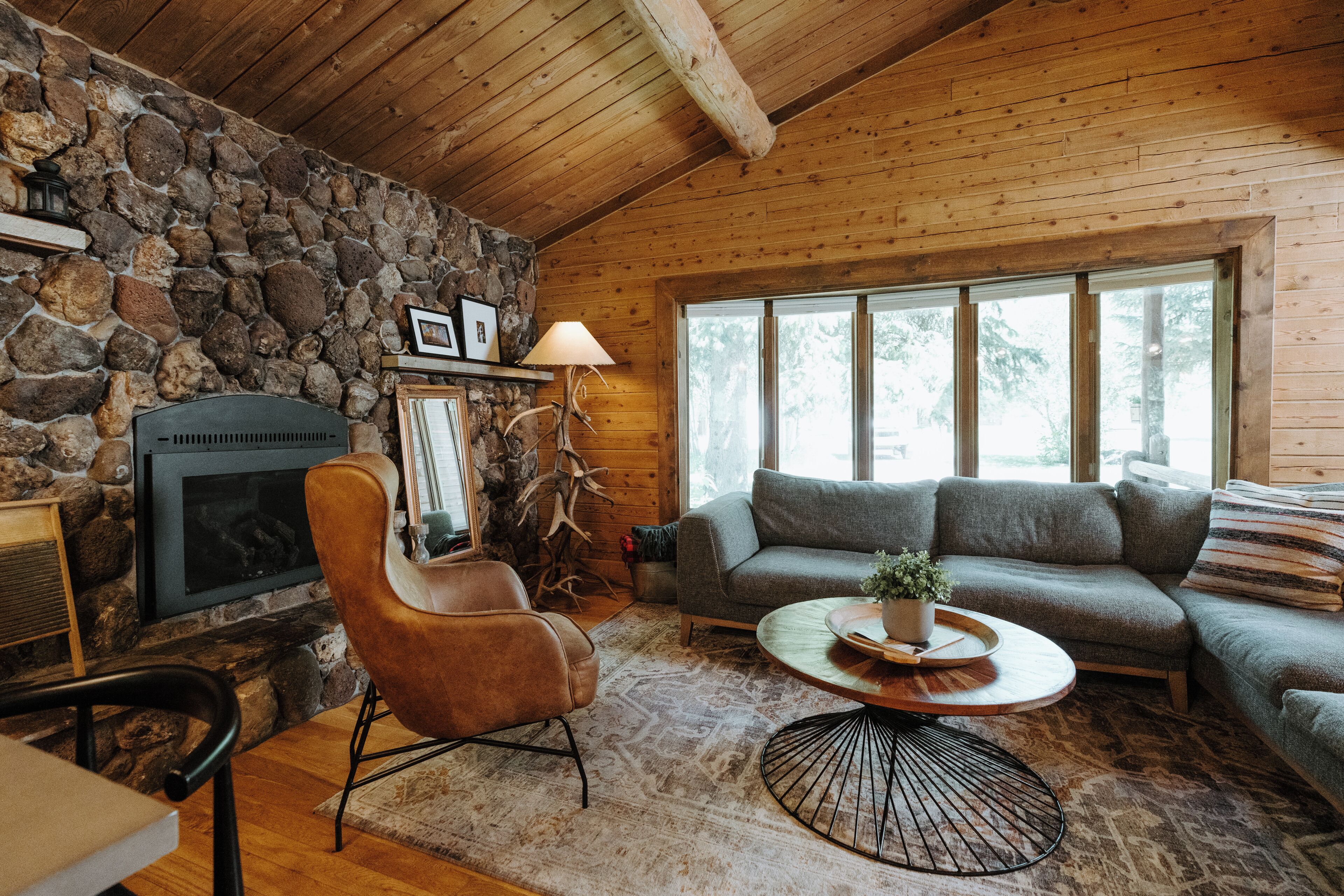 Premium bedding, free WiFi, bed sheets